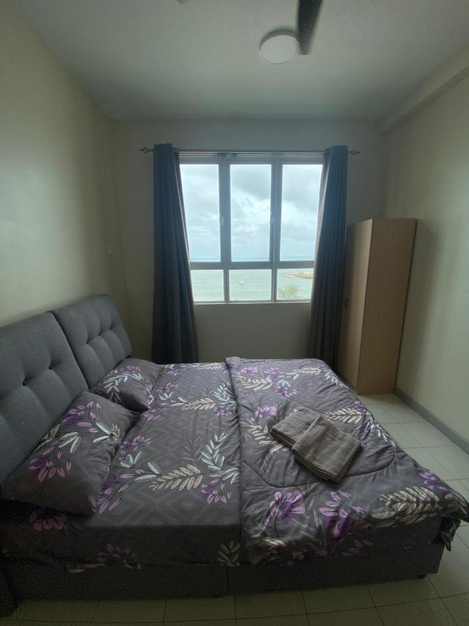 Orked Vanda, 3 Bedroom Apartment, Seaview Netflixwifiyoutube Kuala Terengganu Exteriör bild
