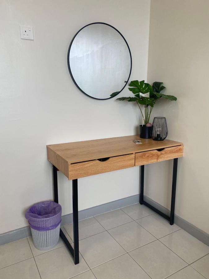Orked Vanda, 3 Bedroom Apartment, Seaview Netflixwifiyoutube Kuala Terengganu Exteriör bild